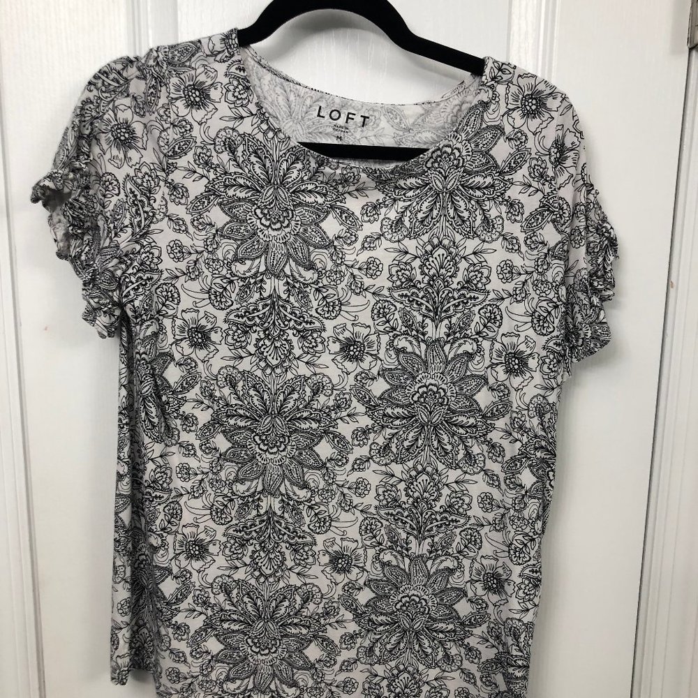 loft ruffle tee with paisley pattern.  used.